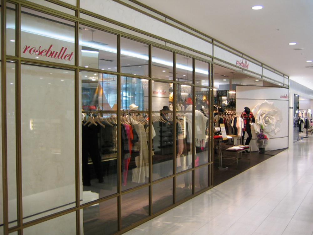 Rosebullet 浦和パルコ/ローズブリット 浦和パルコ/店舗設計・ショップデザイン:洋服・ファッションブランド