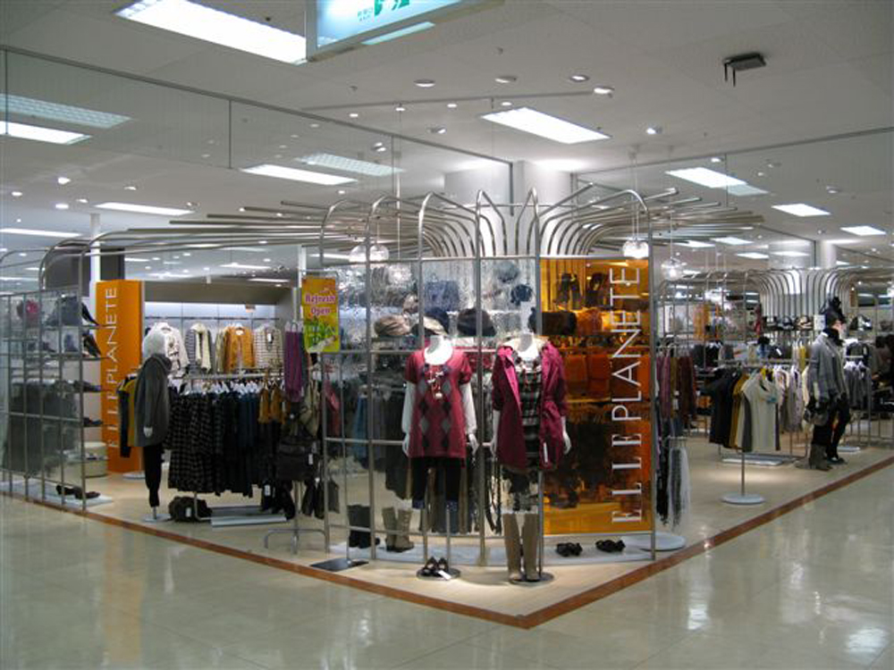 ELLE PLANETE イオン大塔ショッピングセンター/エルプラネット イオン大塔ショッピングセンター/店舗設計・ショップデザイン:洋服・ファッションブランド