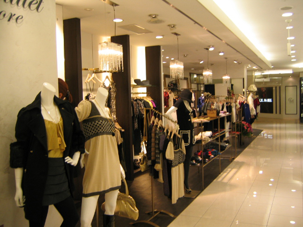 Rosebullet more 大宮ルミネ/ローズブリット モア 大宮ルミネ/店舗設計・ショップデザイン:洋服・ファッションブランド