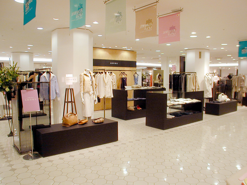 ADORE 心斎橋大丸/アドーア 心斎橋大丸/店舗設計:店舗洋服・ファッションブランド