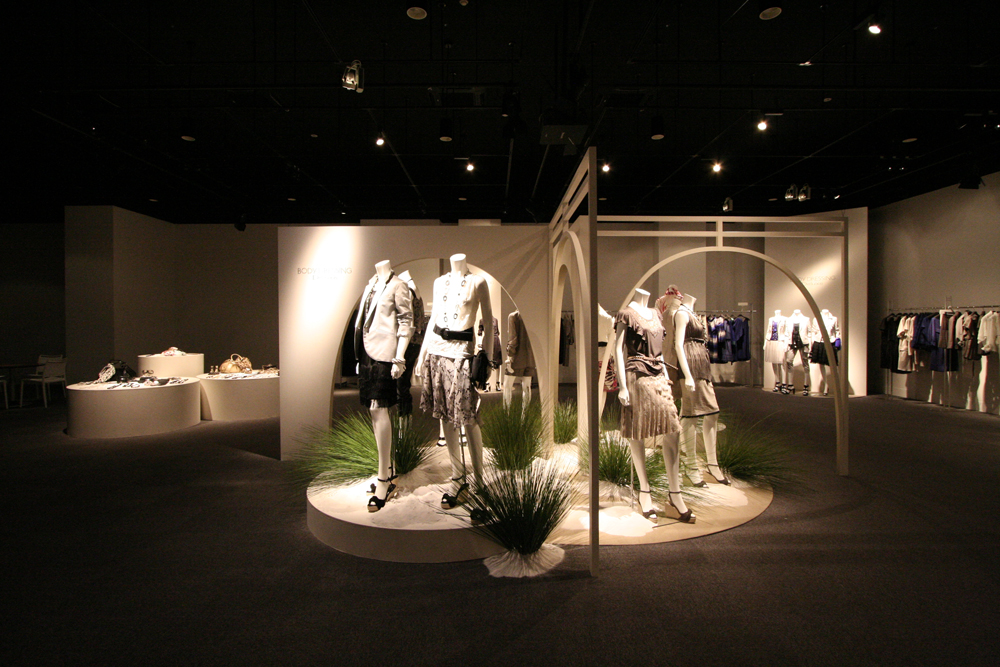 BODYDRESSING Deluxe 2009SS 展示会/ボディドレッシングデラックス 2009SS 展示会/インテリアデザイン:洋服・ファッションブランド